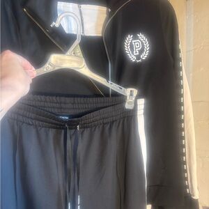 VS PINK TRACK OUTFIT! (Full zip up and track pants!)